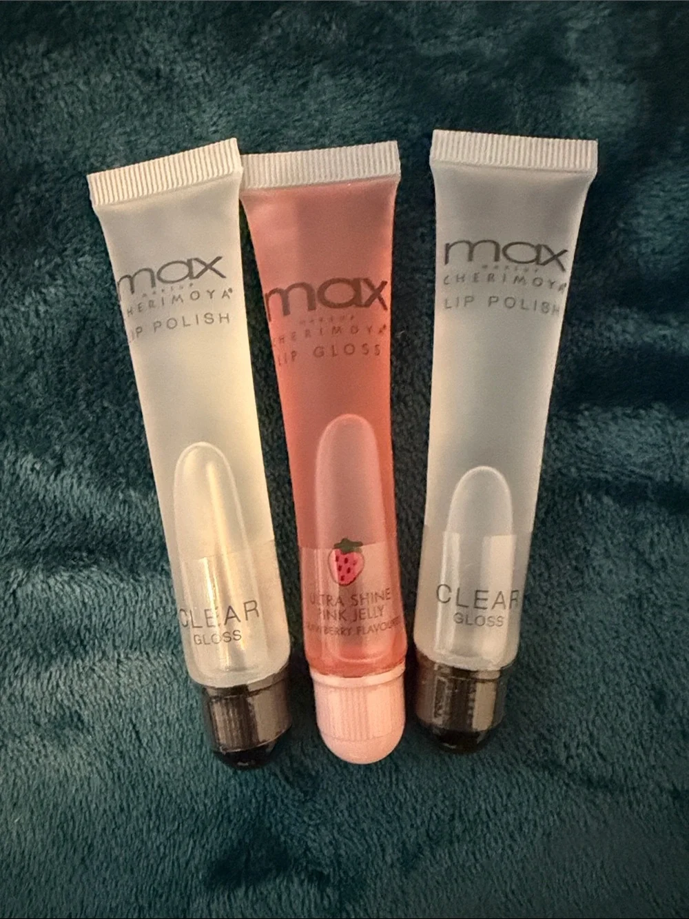 The Crème Shop Soft Blur Liquid Blush Set + truffle eyeshadow + 3 lip gloss